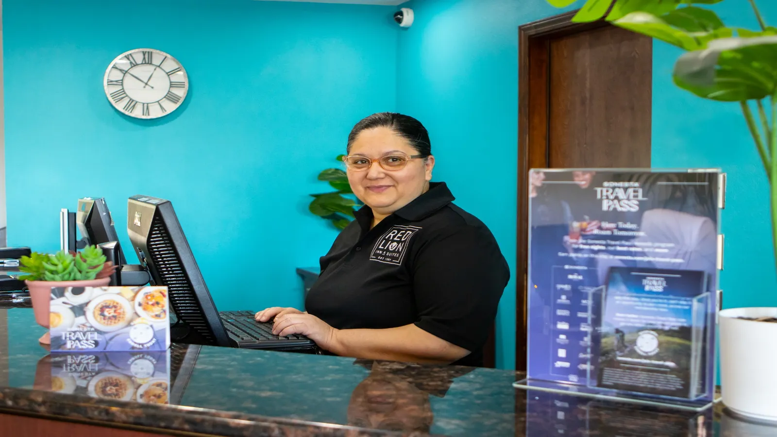 Effective Hotel Front Desk